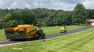 Best Recycled Asphalt Driveway Installation  in Belton, MO